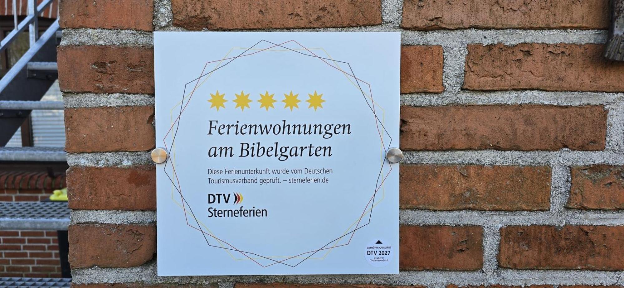 Am Bibelgarten Julia * Werlte